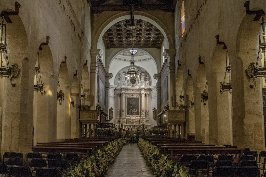 Navata centrale del Duomo di Siracusa 