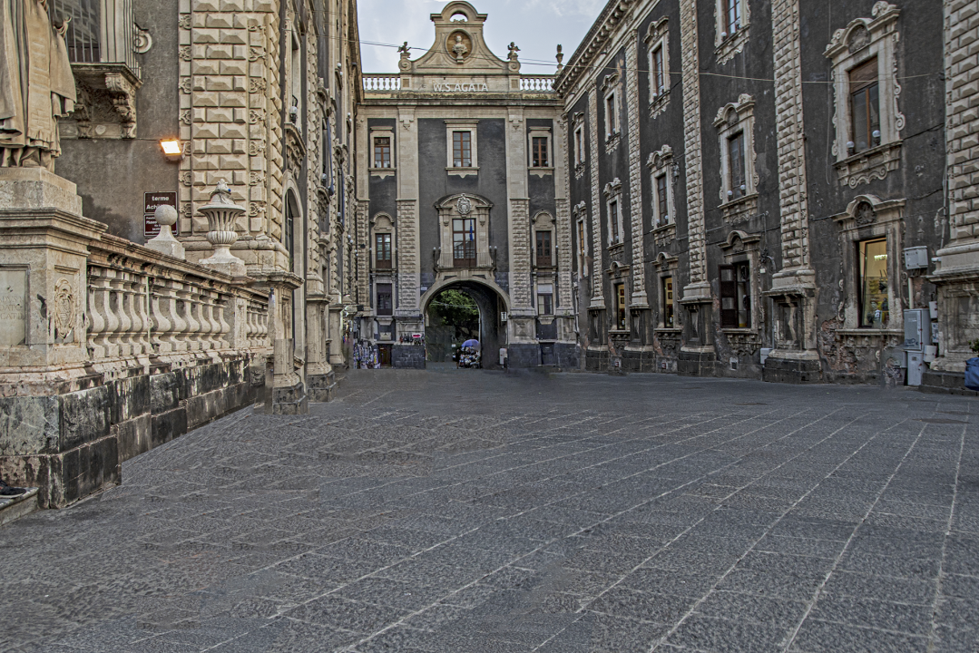 porta uzeda