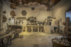 A casa ro furnu 